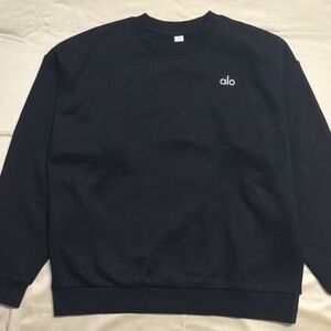 ALO Yoga Women Black Crewneck Sweatshirt . Size small
